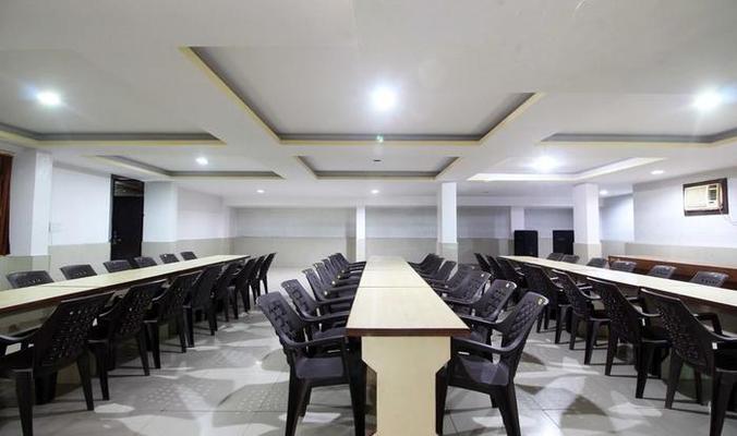 Hotel M G Residency